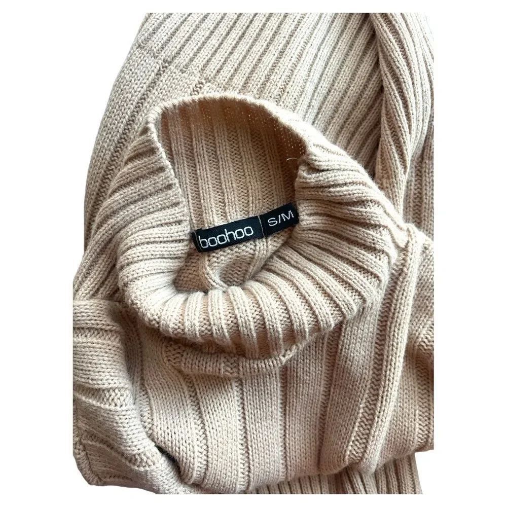 Boohoo sweater  - Picture 3 of 4